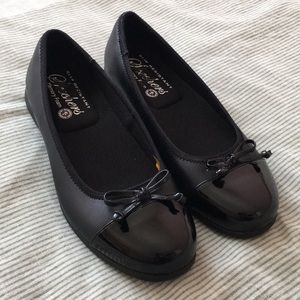 Sketchers | Black Slip Resistant Ballerina Flats